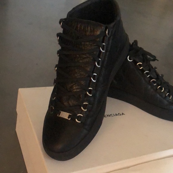 Balenciaga sneakers blk size 11 - Picture 4 of 6
